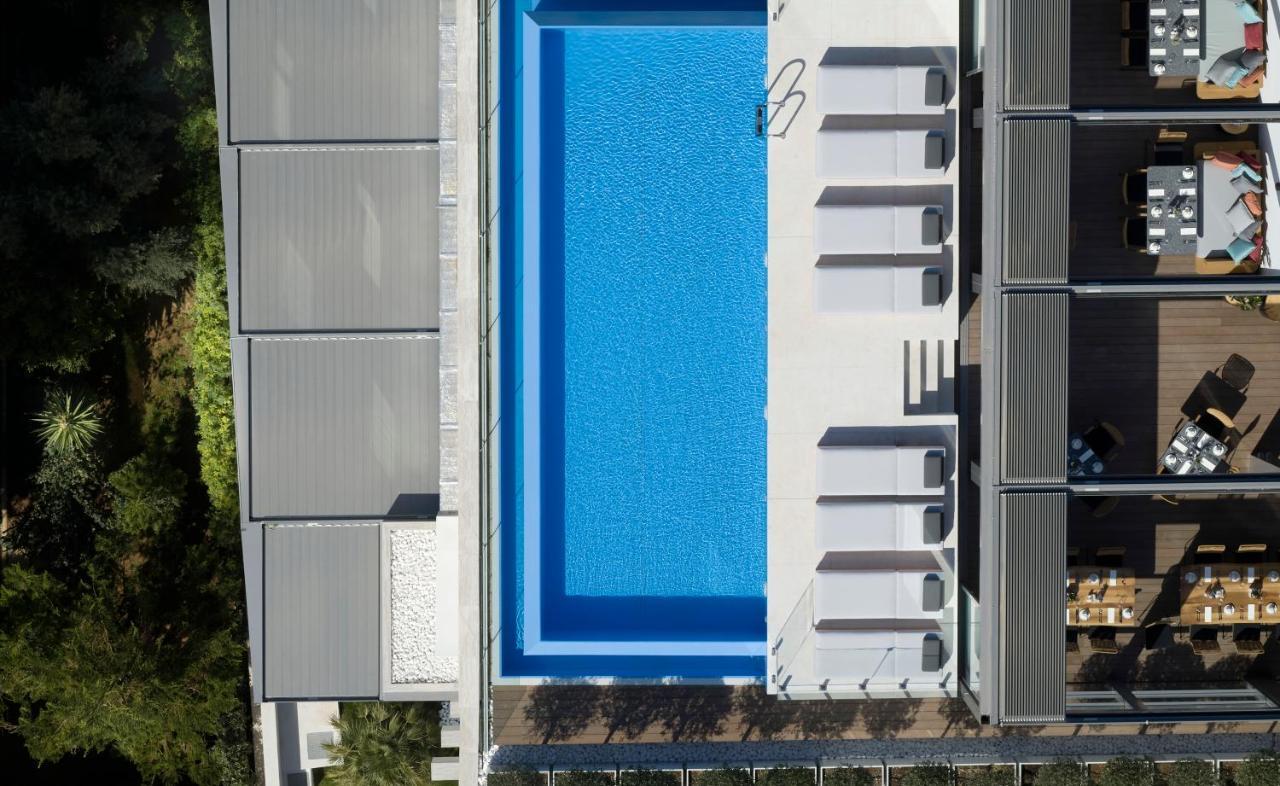 Dusit Suites Hotel Athens Exterior photo