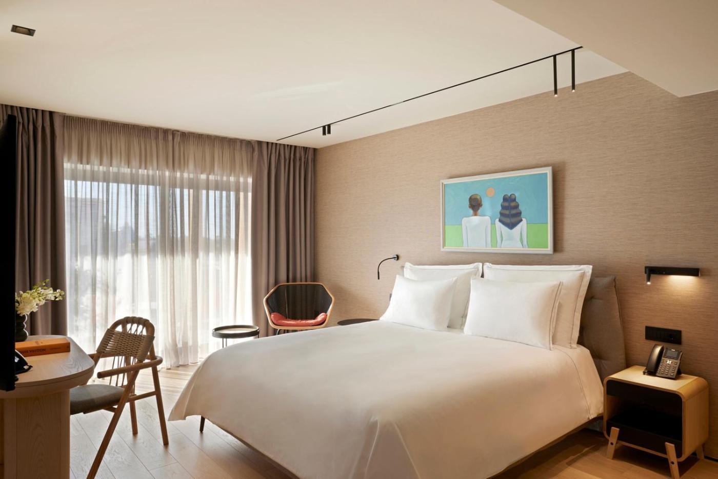 Dusit Suites Hotel Athens Exterior photo